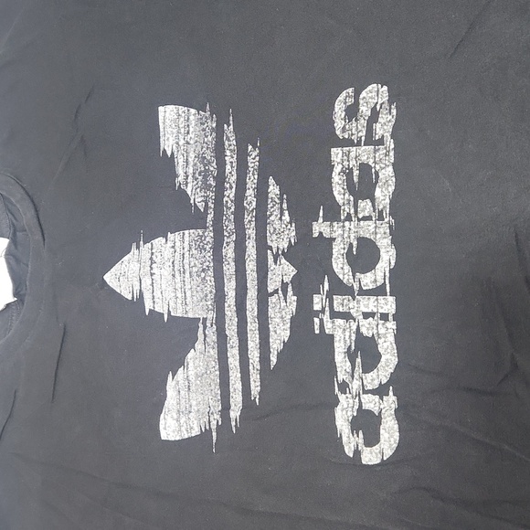 Men's Adidas T-Shirt - Picture 2 of 10